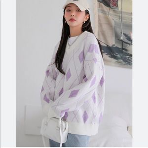 Argyle Pattern Drop Shoulder Sweater